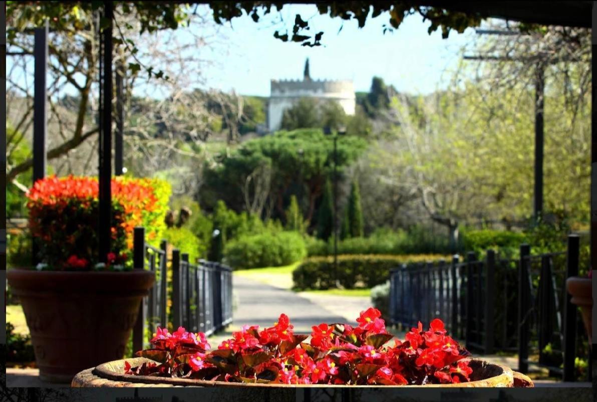 Ristorante Cecilia Metella Villa - Rome